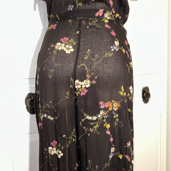 NWT Urban Outfitters UO Marie Prairie Wrap Jumpsuit Floral Print Size 10 - Picture 12 of 16